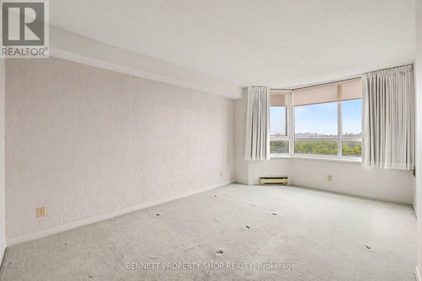 803 - 80 Sandcastle Drive — photo 13 of 19