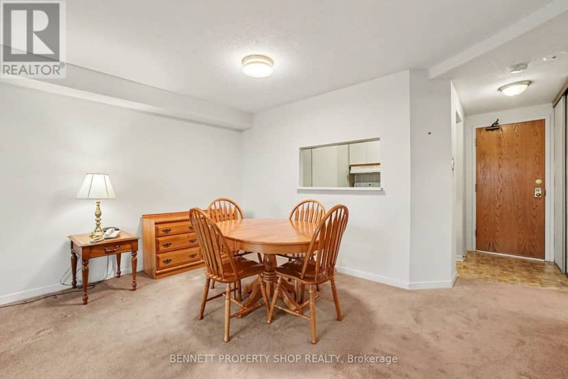 803 - 80 Sandcastle Drive — photo 6 of 19