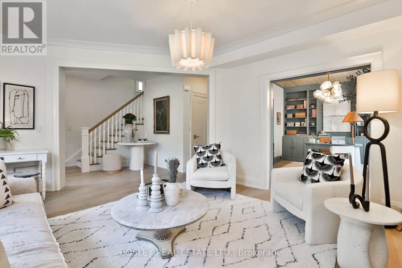 43 Whitehall Road — photo 10 of 40