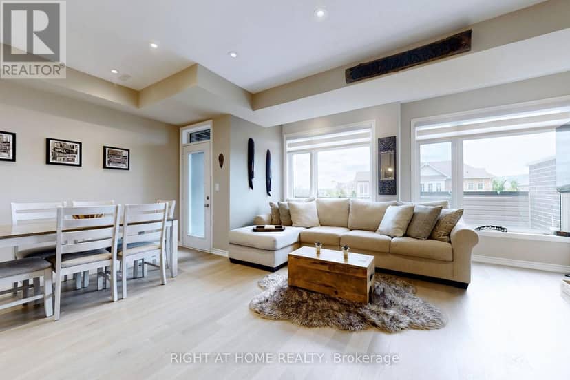 279 Moody Drive, Vaughan, photo 2