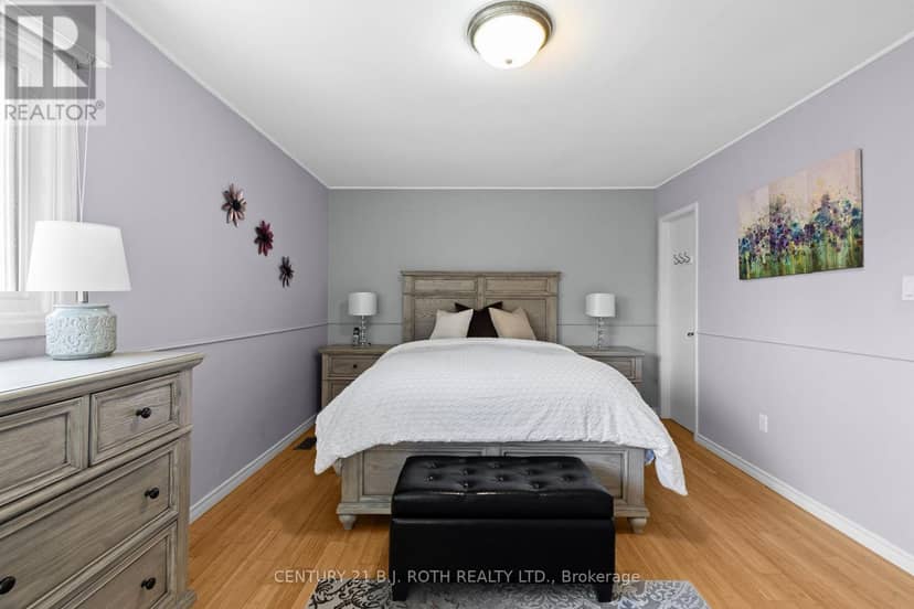 10 Andrea Crescent — photo 16 of 36