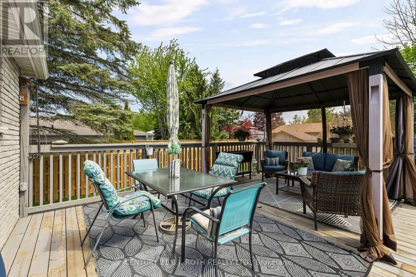 10 Andrea Crescent — photo 25 of 36