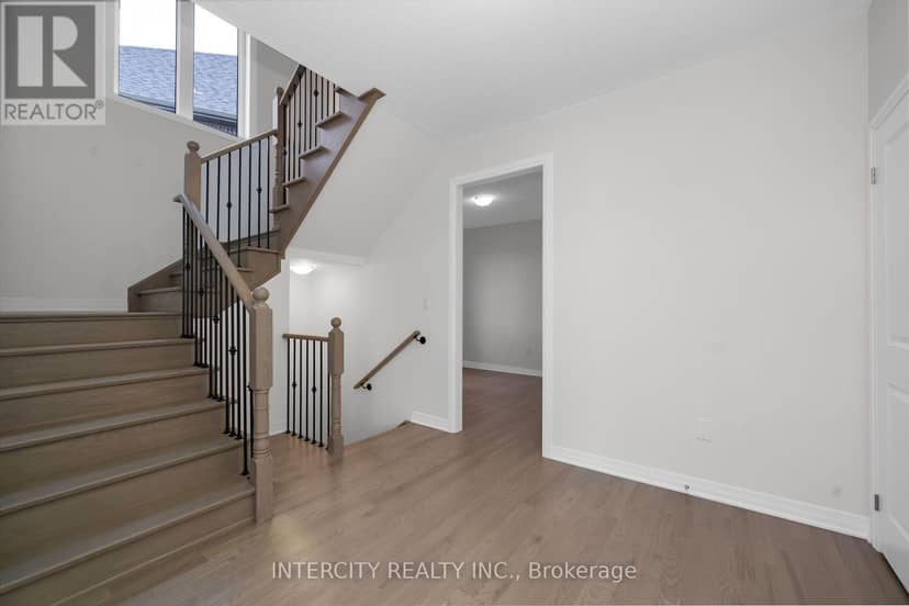 Lot 98 - 54 Speers Avenue — photo 7 of 32