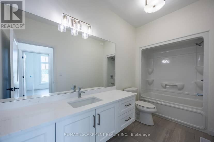218 Schooner Drive — photo 11 of 29