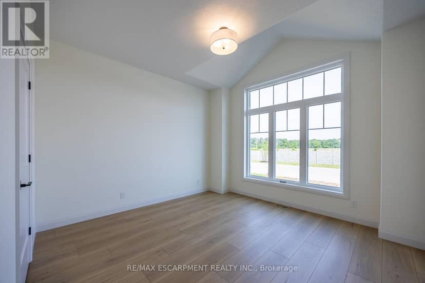 218 Schooner Drive — photo 9 of 29