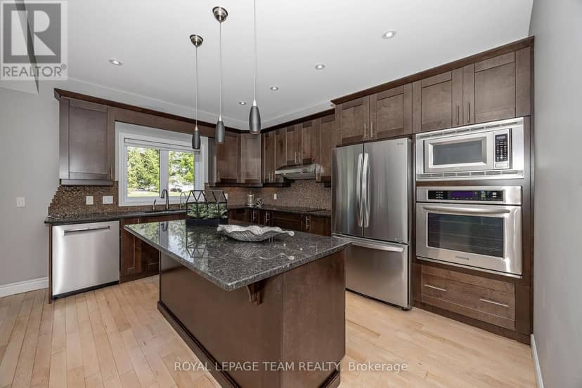 8351 Lourdes Way — photo 18 of 40