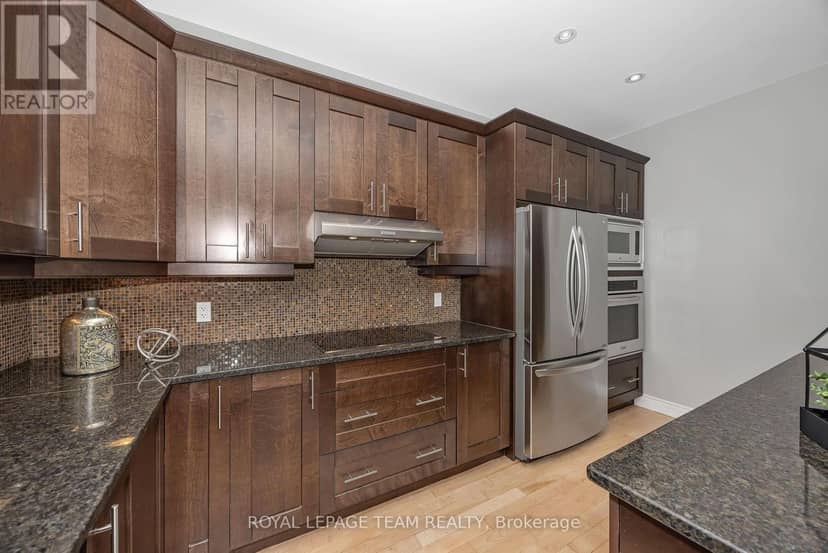 8351 Lourdes Way — photo 15 of 40