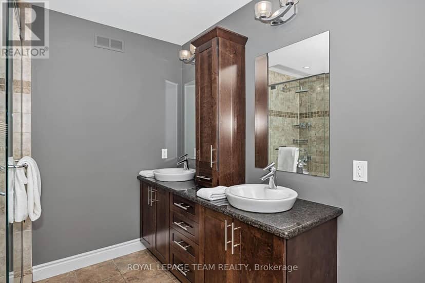 8351 Lourdes Way — photo 29 of 40