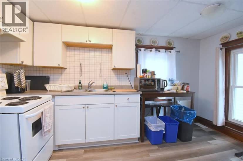 58 WELLINGTON Street — photo 24 of 37