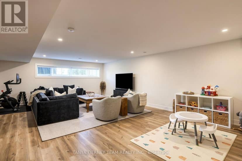 122 Courtland Street — photo 39 of 40