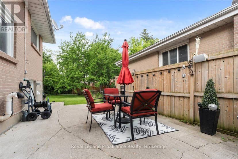 23 Alfred Drive — photo 23 of 32