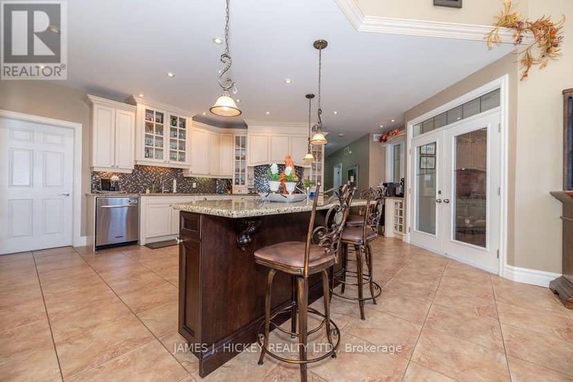 182 River Drive — photo 11 of 40