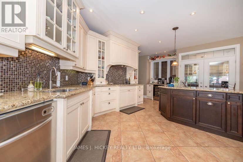 182 River Drive — photo 13 of 40