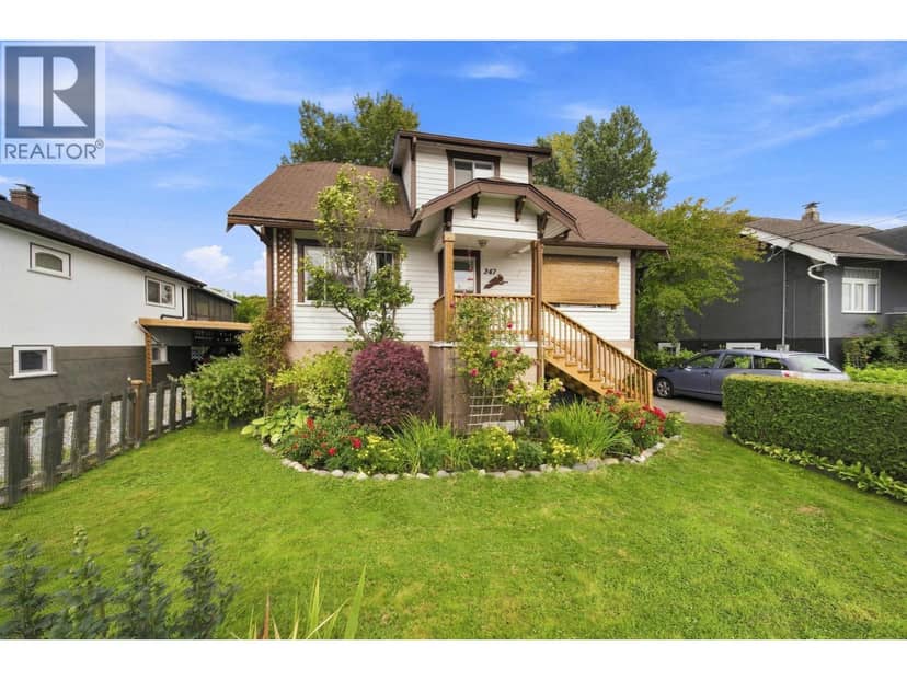 247 WOOD STREET, New Westminster
