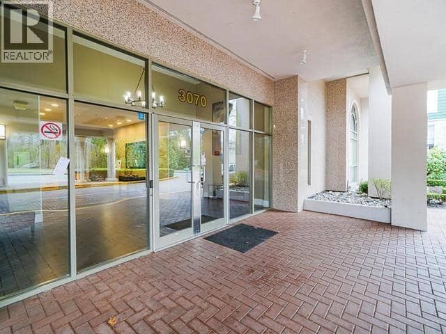 1106 3070 GUILDFORD WAY, Coquitlam, photo 2