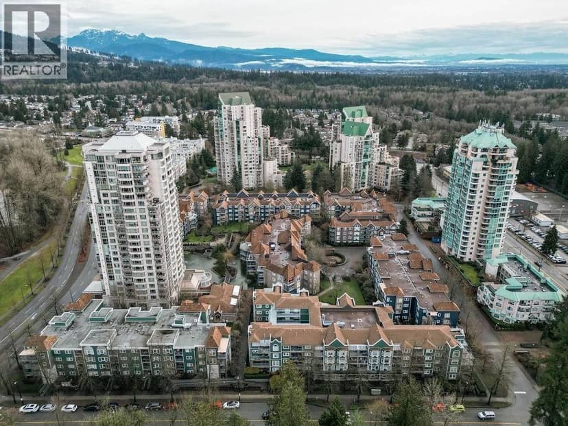 1106 3070 GUILDFORD WAY, Coquitlam, photo 4