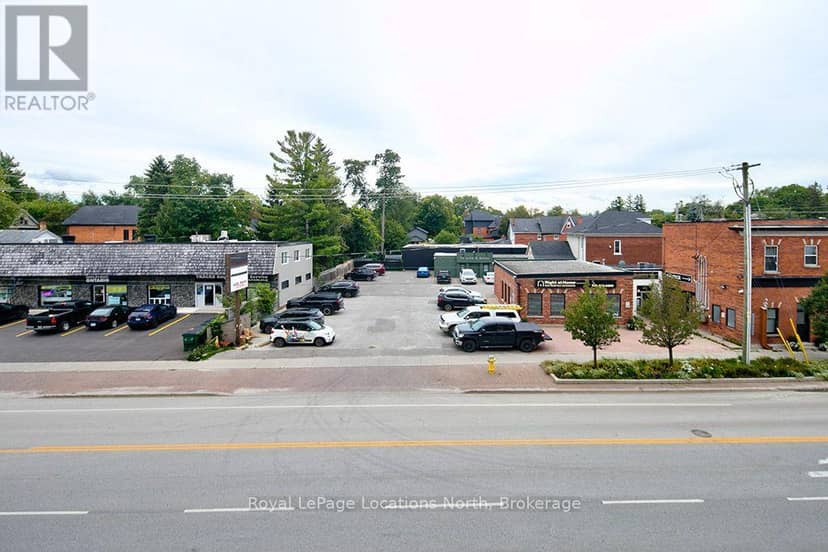 309 - 1 Hume Street — photo 16 of 39