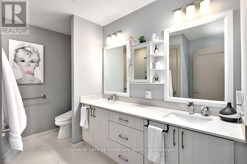 309 - 1 Hume Street — photo 23 of 39