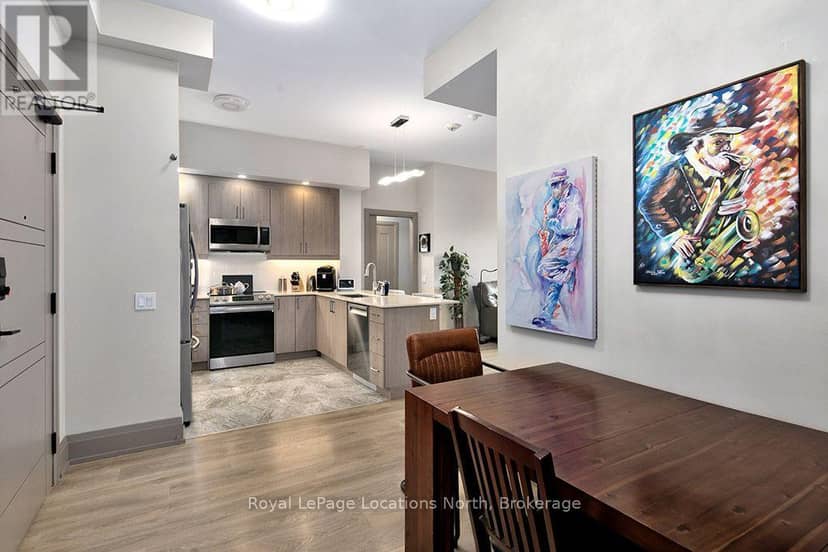 309 - 1 Hume Street — photo 7 of 39