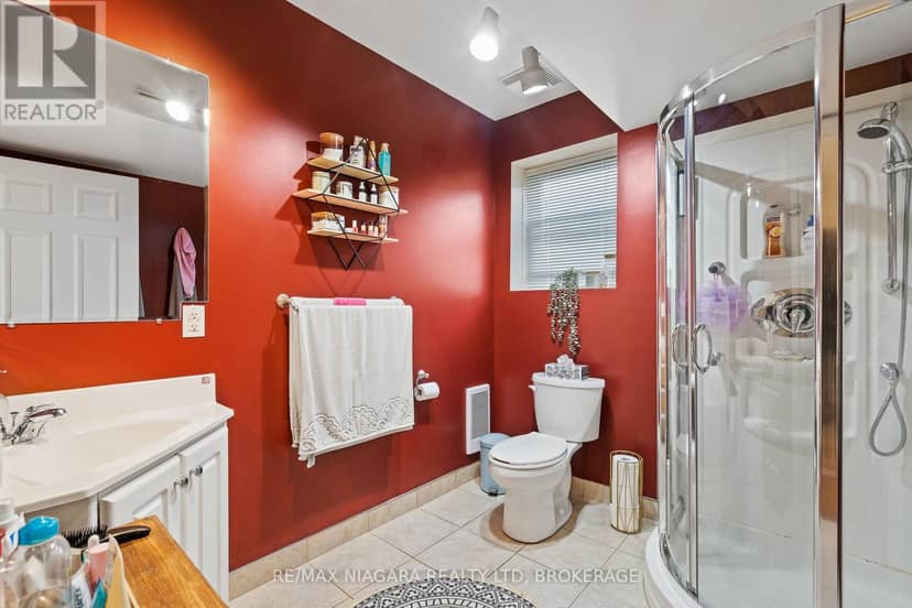 5679 Highland Avenue — photo 34 of 40