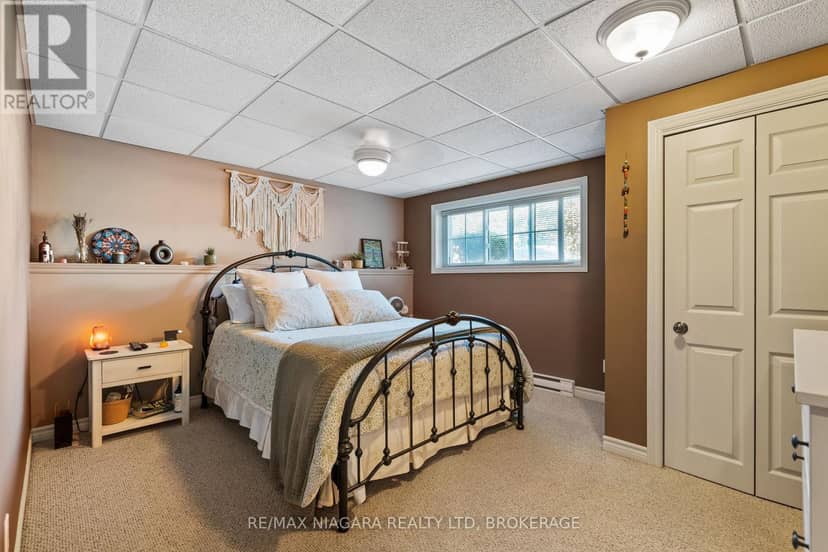 5679 Highland Avenue — photo 36 of 40