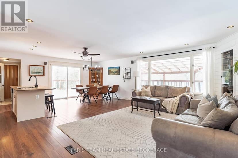 1520 Rosemount Road — photo 11 of 40