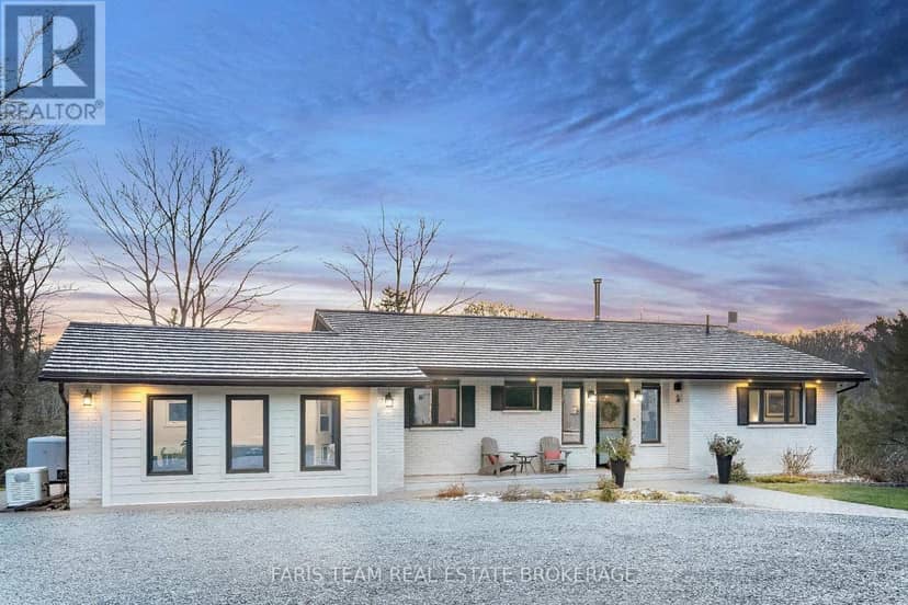 1520 Rosemount Road, Tay, photo 2