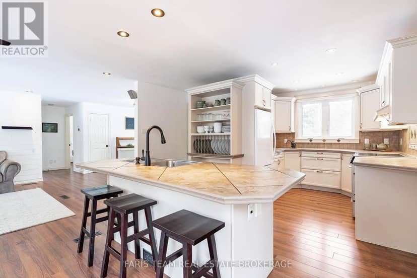 1520 Rosemount Road, Tay, photo 7