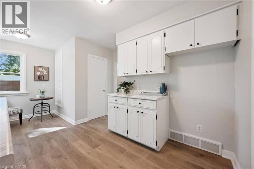 750 ERAMOSA Road — photo 10 of 22