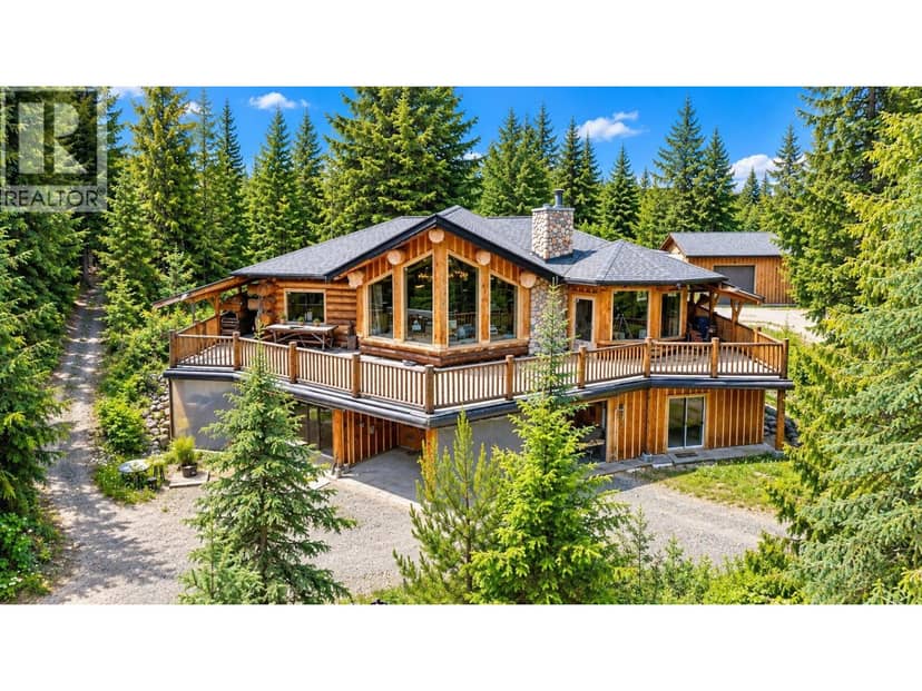 3561 CANIM HENDRIX ROAD, 100 Mile House