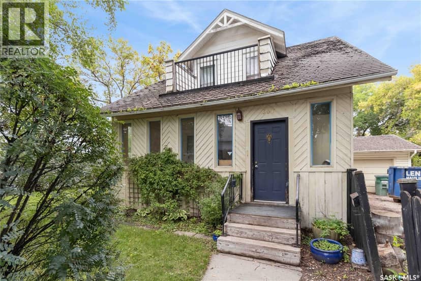 507 11th STREET E, Saskatoon, photo 2
