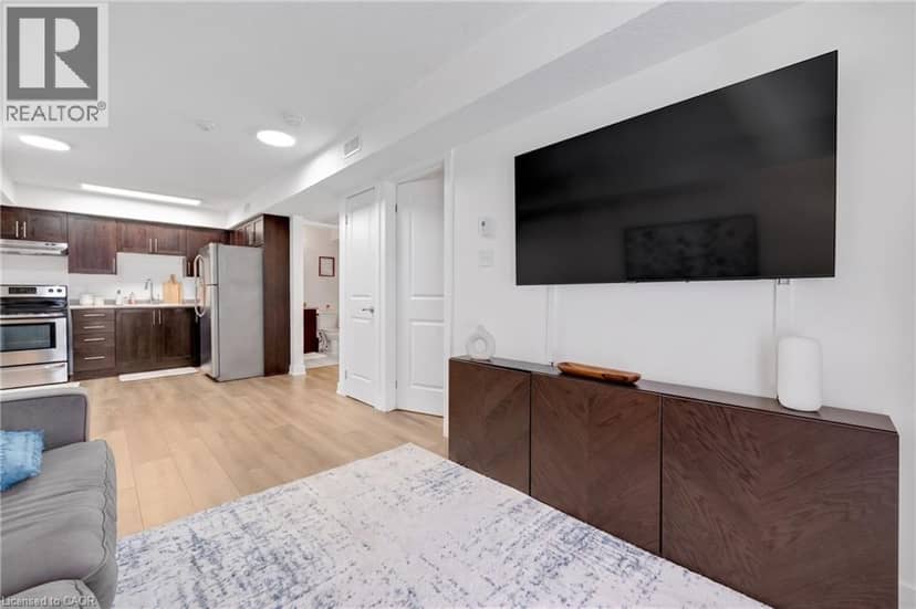 185 WINDALE Crescent Unit# 1C — photo 10 of 15