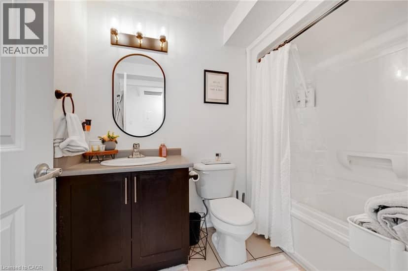 185 WINDALE Crescent Unit# 1C — photo 13 of 15