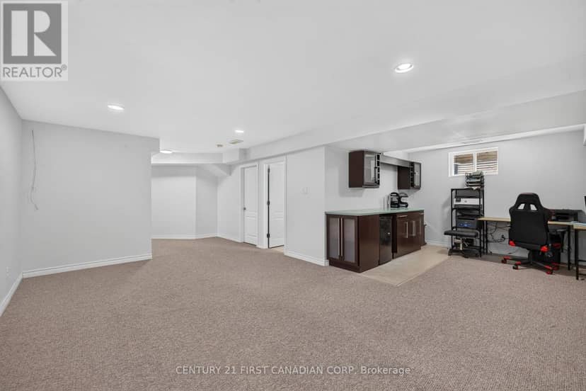 1213 Smither Road — photo 21 of 40