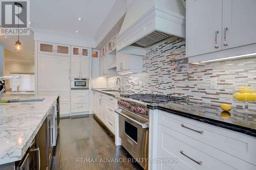 218 Cameron Avenue — photo 17 of 40