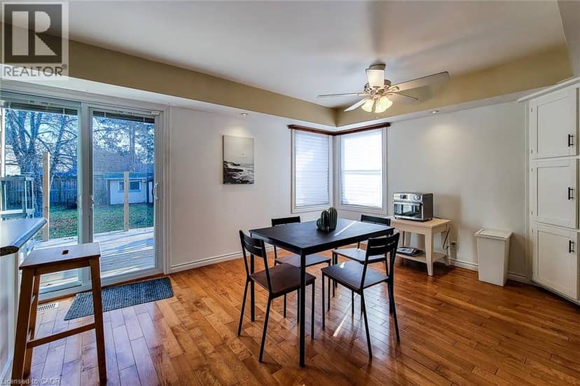 54 EIGHTH Avenue — photo 15 of 28