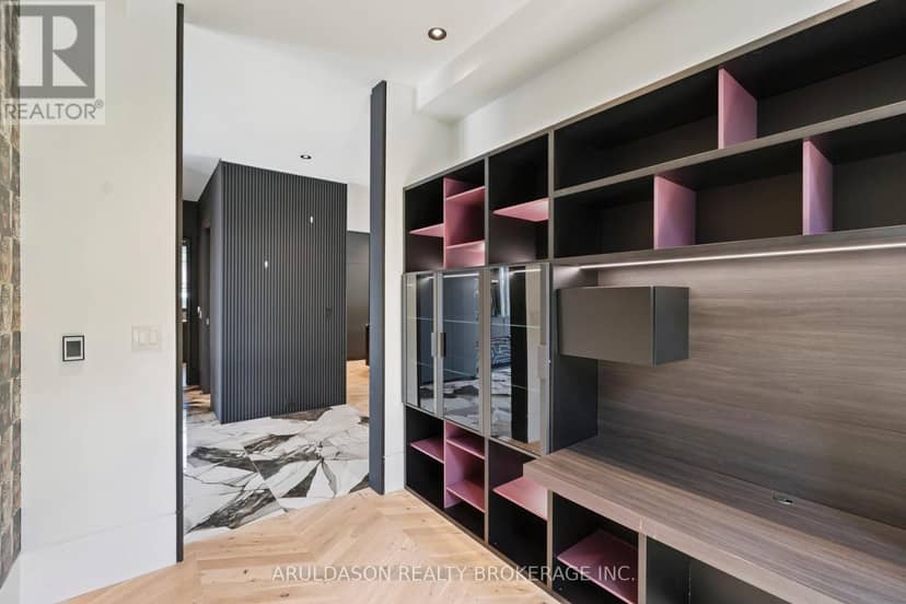 1135 Balfour Street — photo 10 of 32