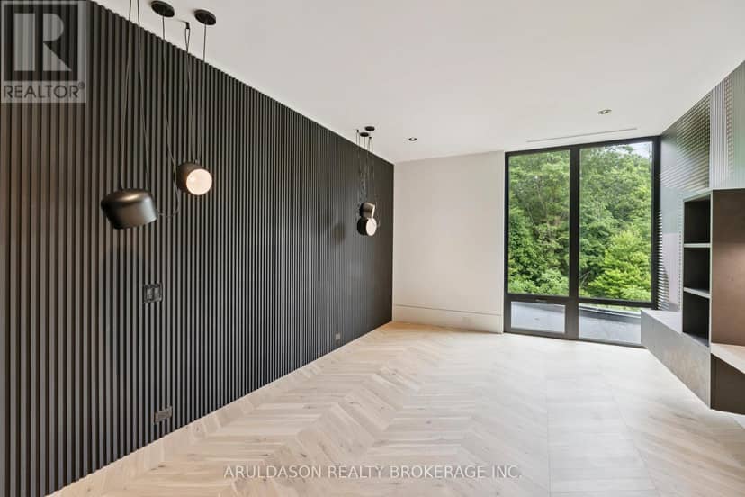 1135 Balfour Street — photo 19 of 32