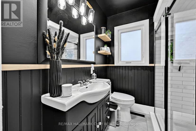 32 Caroline Street — photo 25 of 40