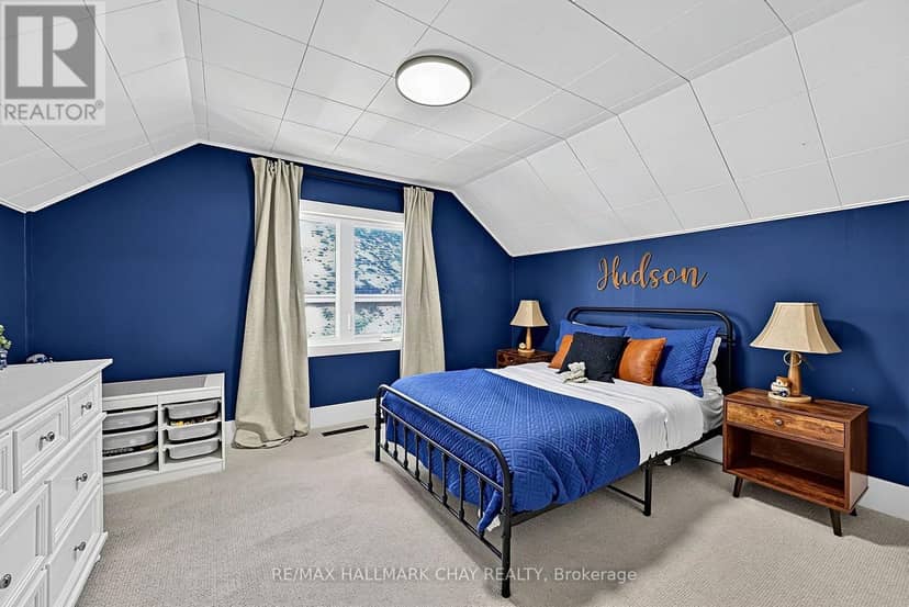 32 Caroline Street — photo 28 of 40