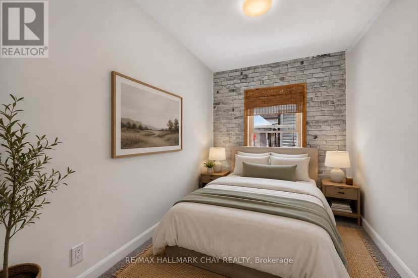8 Myrtle Avenue — photo 14 of 23