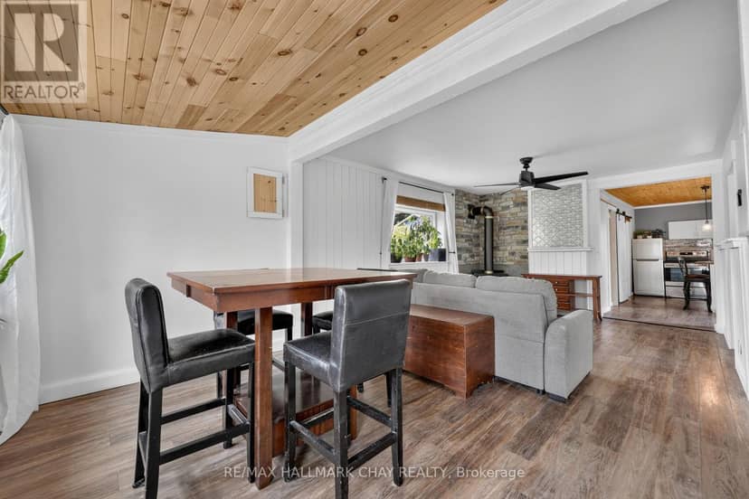 8 Myrtle Avenue, Oro-Medonte, photo 4