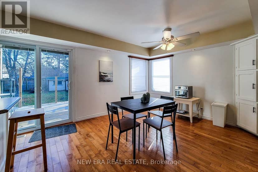 54 Eighth Avenue — photo 15 of 28