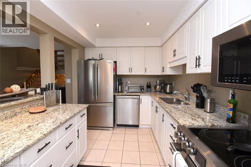 800 PARAMOUNT Drive Unit# 56 — photo 15 of 40