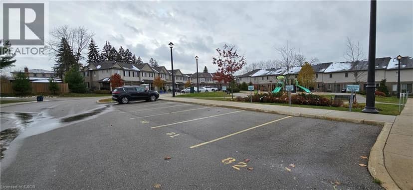 50 PINNACLE Drive, Kitchener, photo 2