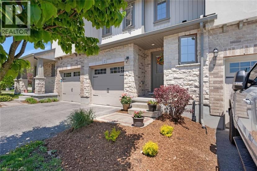635 SAGINAW Parkway Unit# 2 — photo 2 of 27