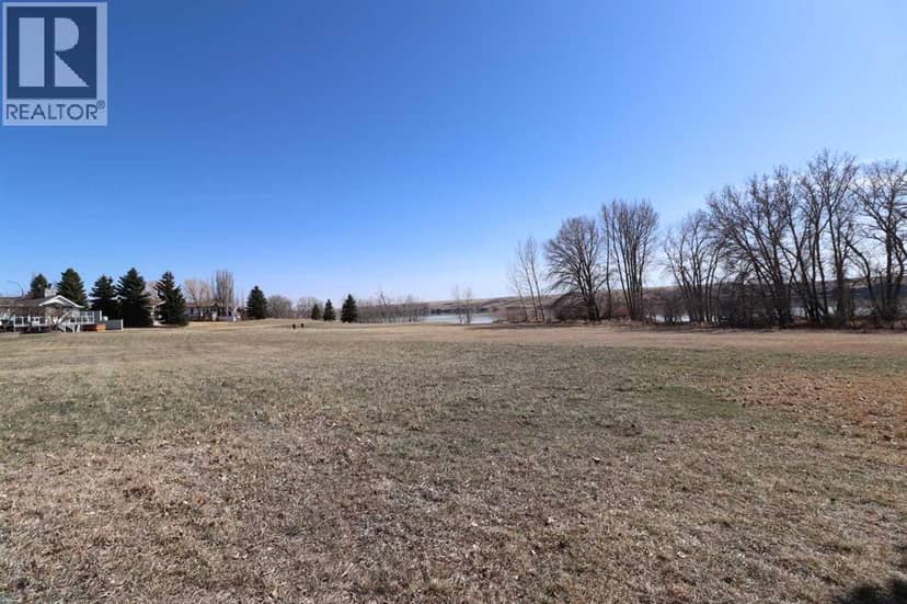 663 Lakeside Drive — photo 16 of 26