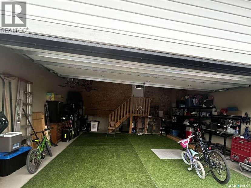 3743 Gee CRESCENT — photo 18 of 22