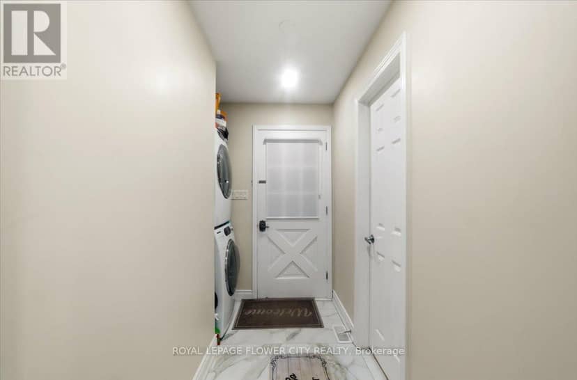 14264 Eighth Line — photo 39 of 40