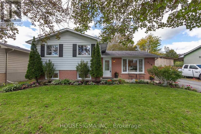 618 Aylmer Crescent — photo 1 of 40